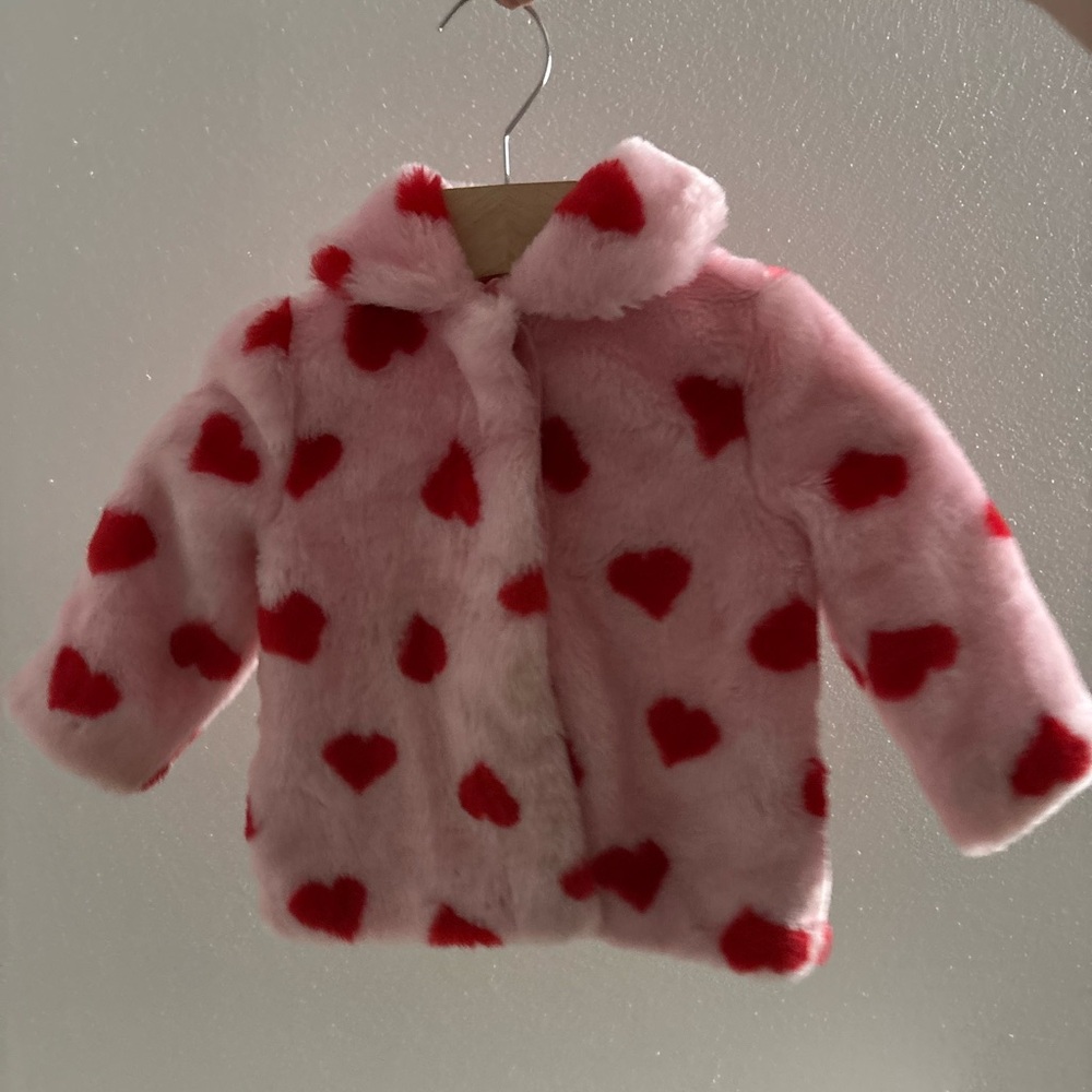 Janie and Jack Candy Pink Heart Faux Fur Jacket Toddler Girl Size 2T - Picture 5 of 10